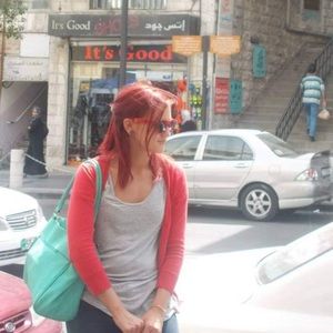 Meet your Posher, Crystal